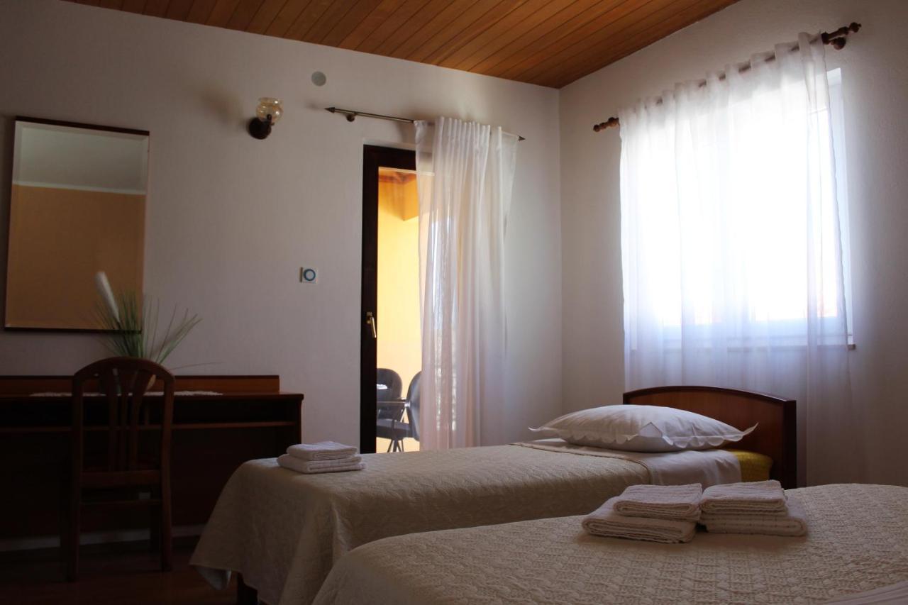 Apartment Benten Drvenik  Luaran gambar