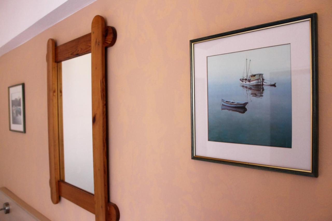 Apartment Benten Drvenik  Luaran gambar