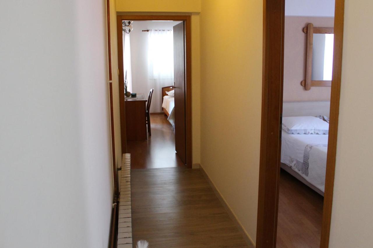 Apartment Benten Drvenik  Luaran gambar