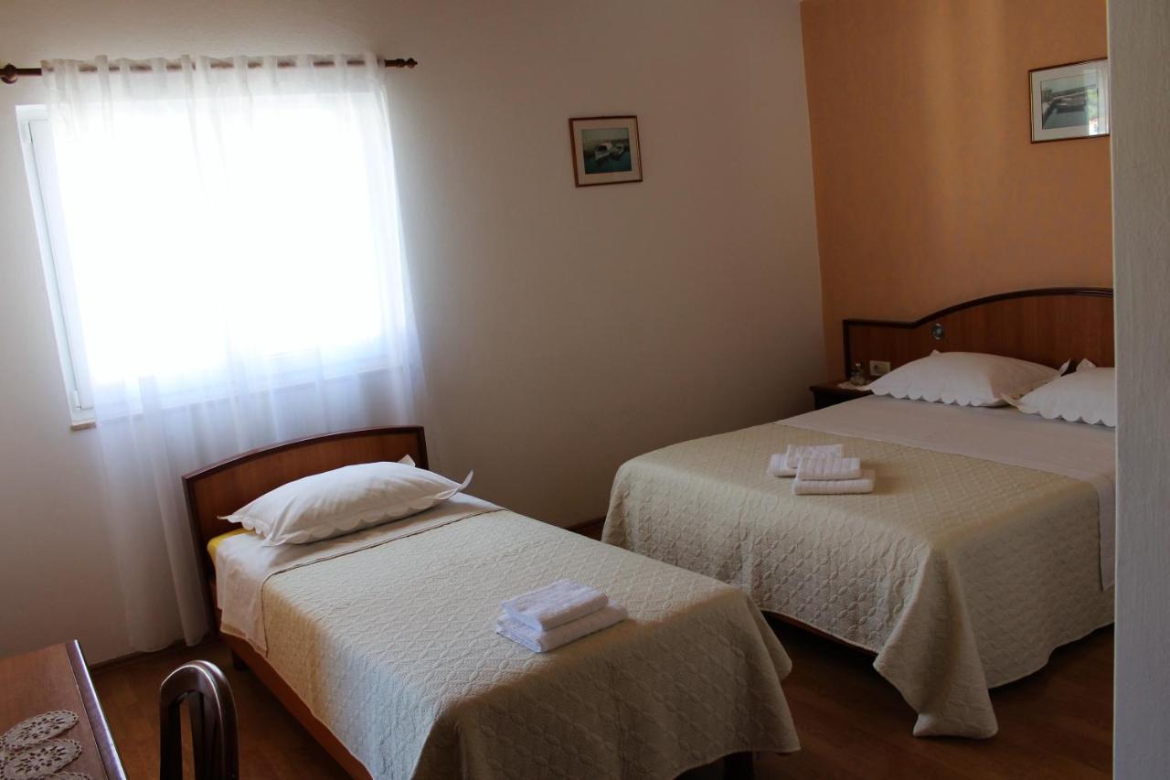 Apartment Benten Drvenik  Luaran gambar