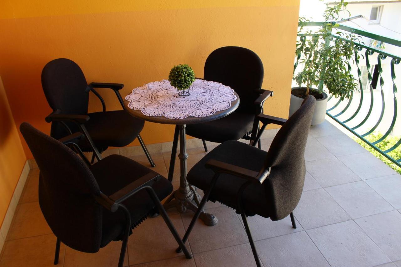 Apartment Benten Drvenik  Luaran gambar