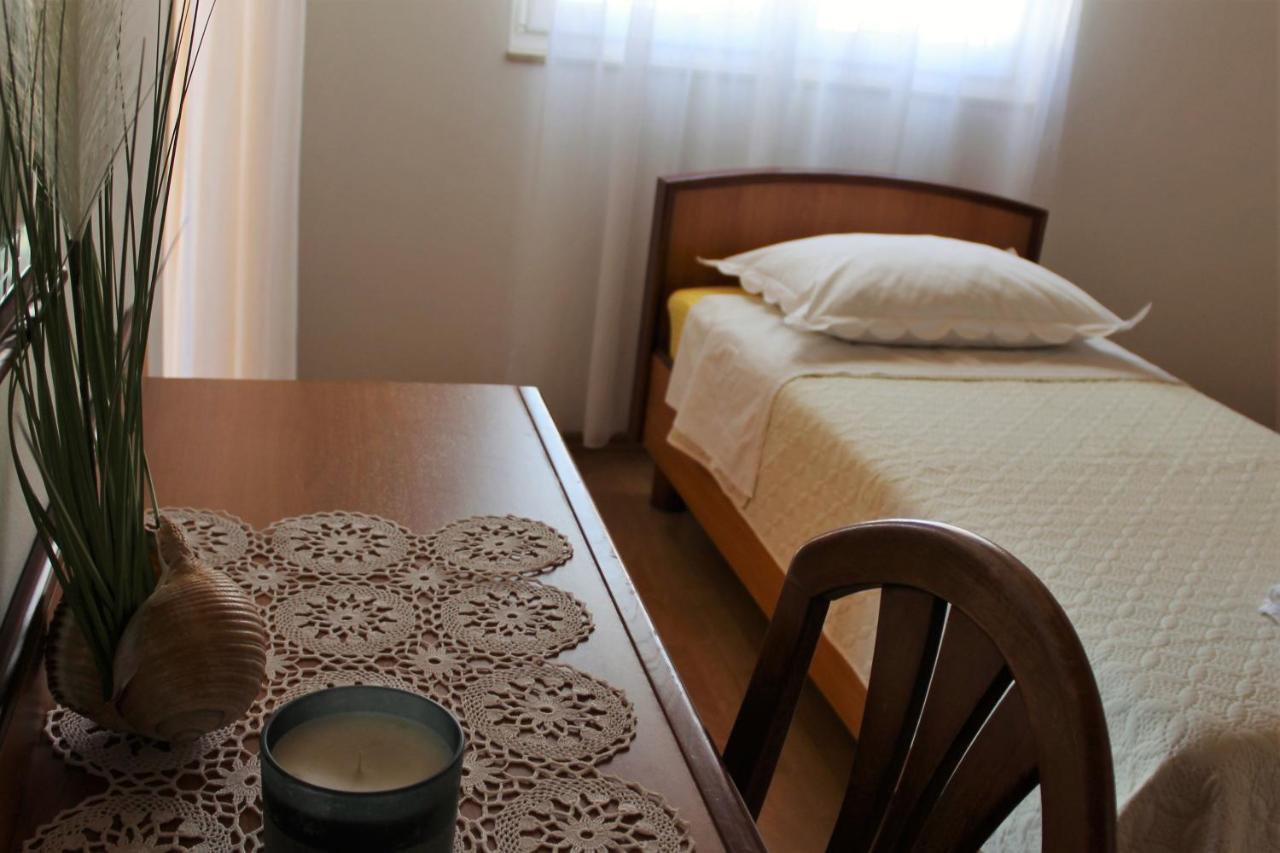 Apartment Benten Drvenik  Luaran gambar