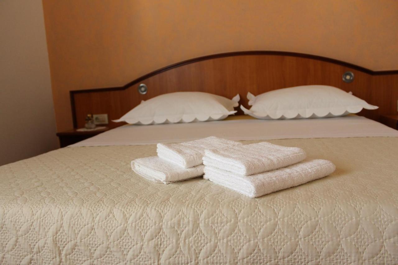 Apartment Benten Drvenik  Luaran gambar