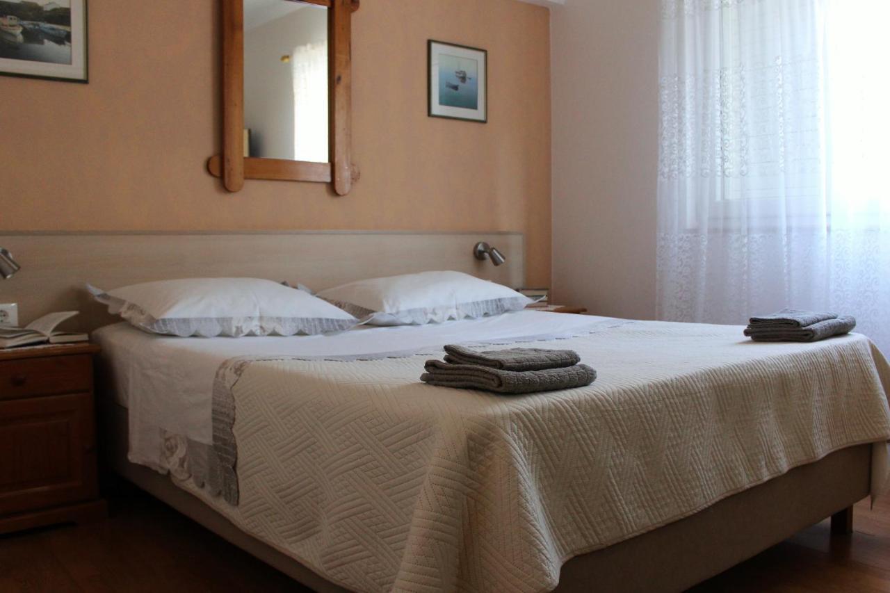 Apartment Benten Drvenik  Luaran gambar