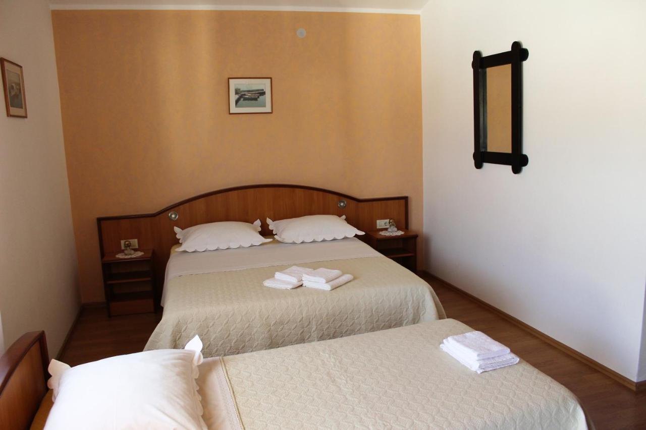 Apartment Benten Drvenik  Luaran gambar