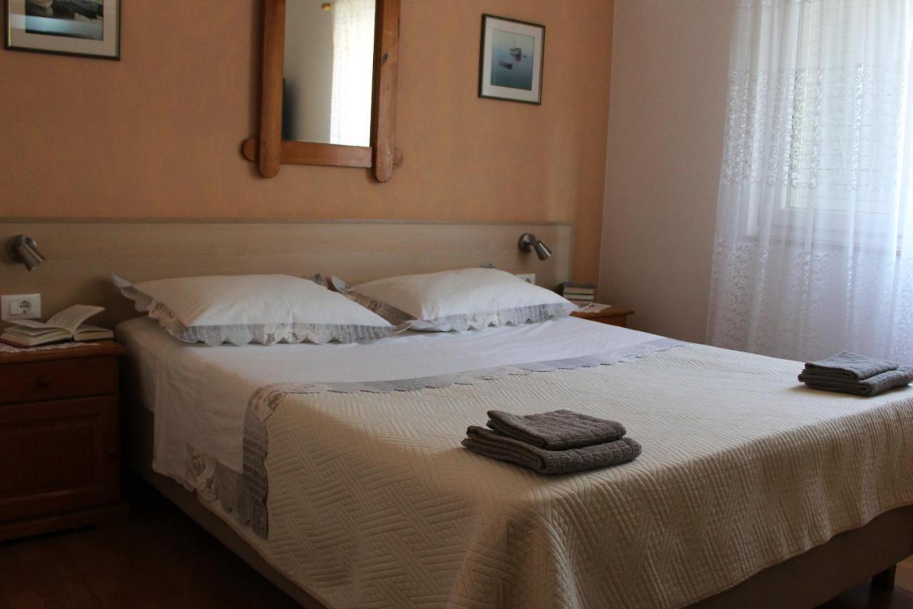 Apartment Benten Drvenik  Luaran gambar
