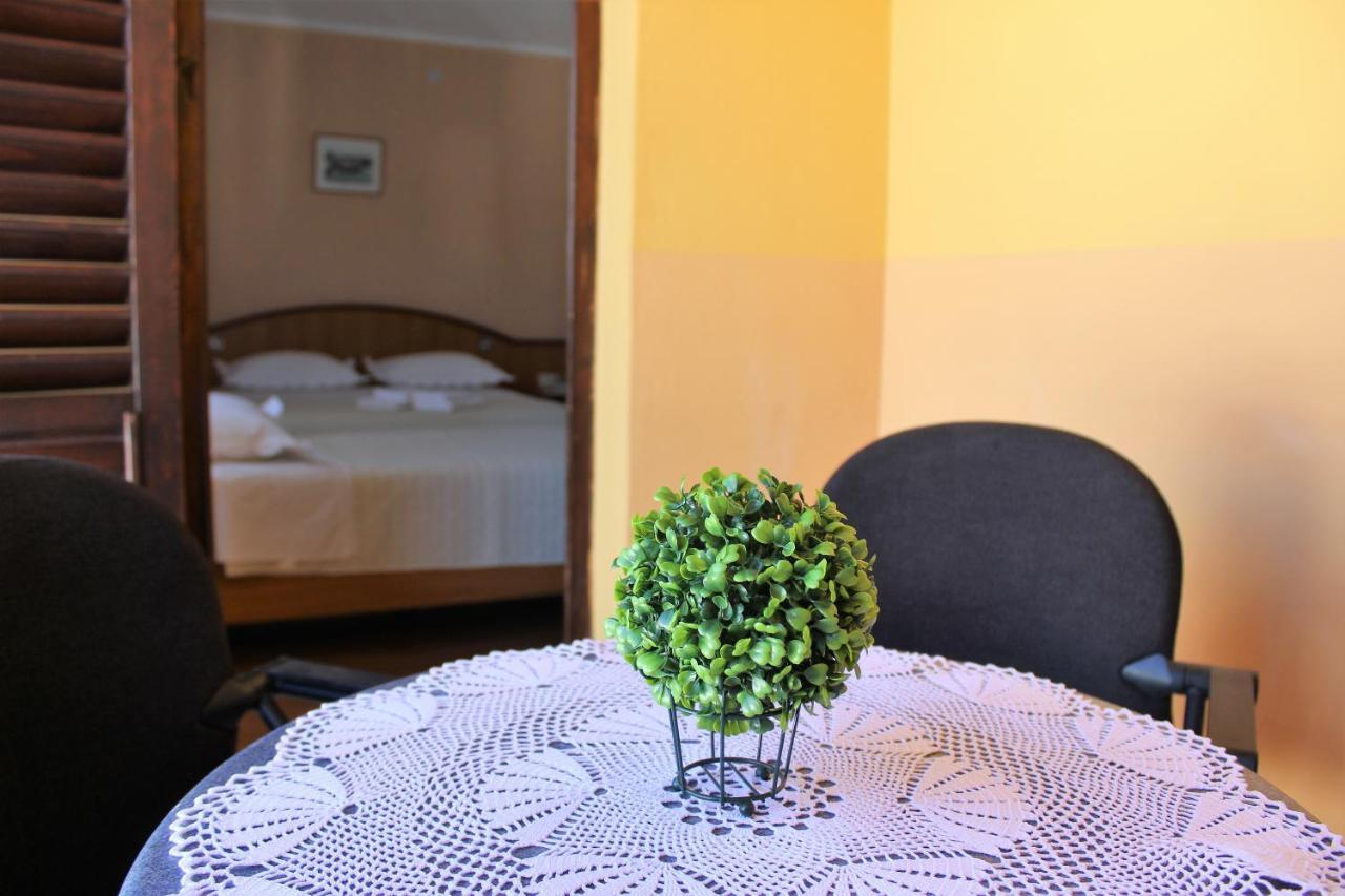 Apartment Benten Drvenik  Luaran gambar