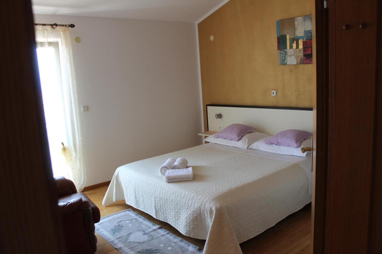 Apartment Benten Drvenik  Luaran gambar