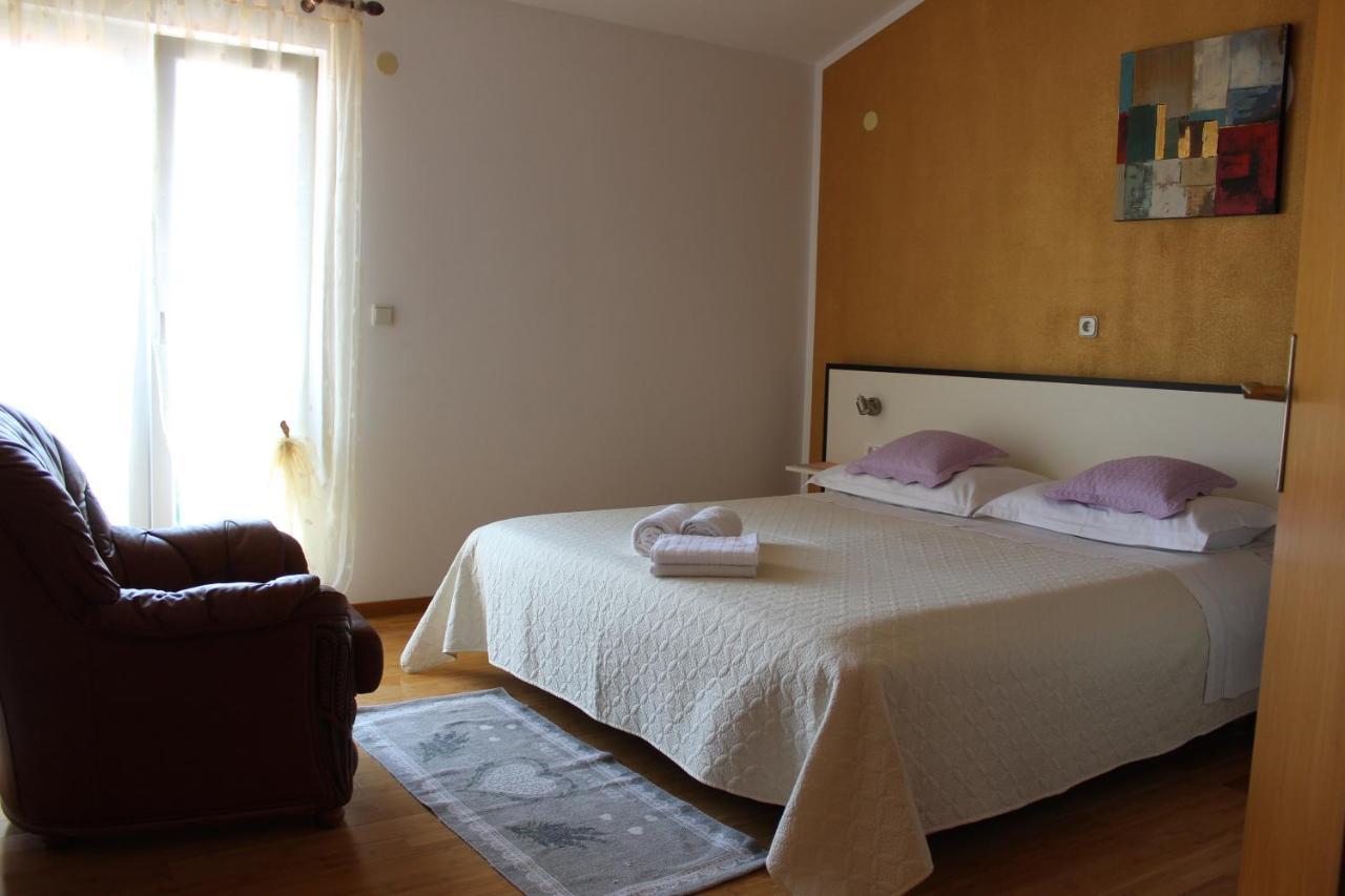 Apartment Benten Drvenik  Luaran gambar