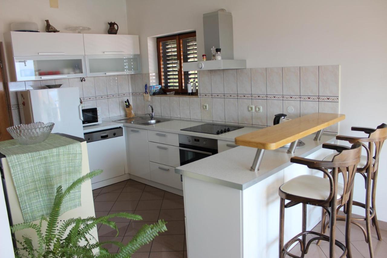 Apartment Benten Drvenik  Luaran gambar